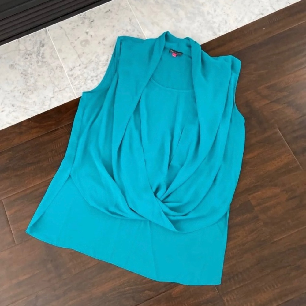 Vince Camuto Dress Top